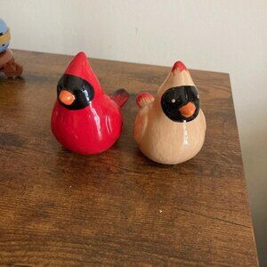 Cardinal Salt and Pepper Set